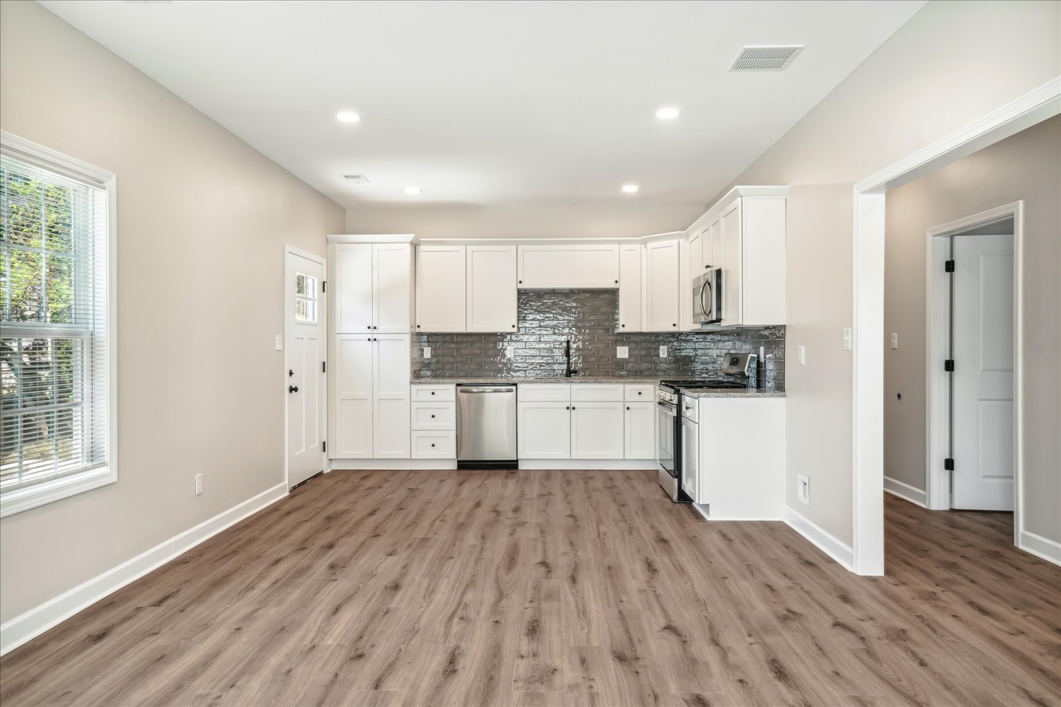 1492 E. Alcy Road — photo 9