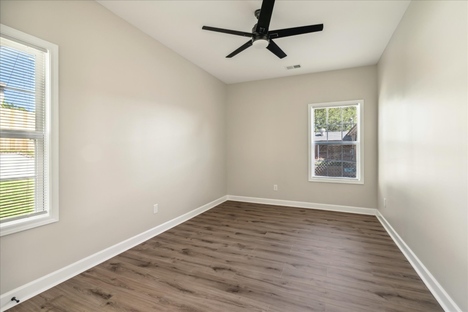 1492 E. Alcy Road — photo 23