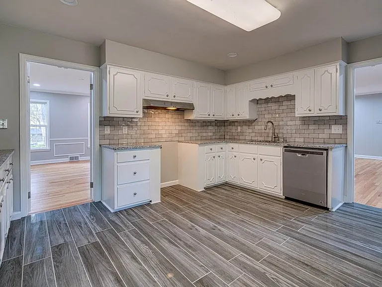 3060 Dumbarton Road β photo 11